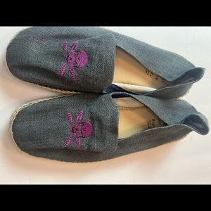 Espadrilles worn once brand new looking size (44)